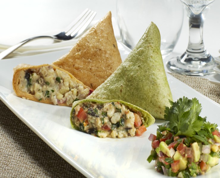 BREAKFAST QUESADILLA TRIANGLE - SPINACH, MUSHROOM & FETA