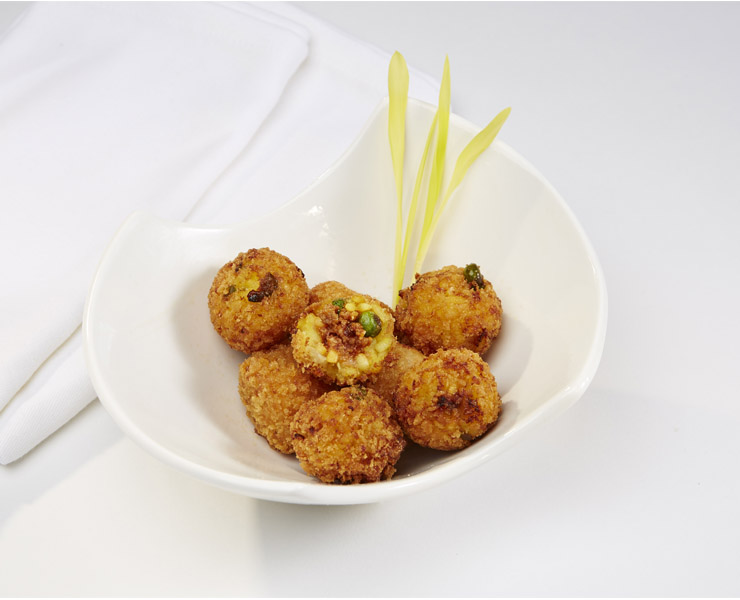 VALENCIAN-INSPIRED PAELLA  ARANCINI