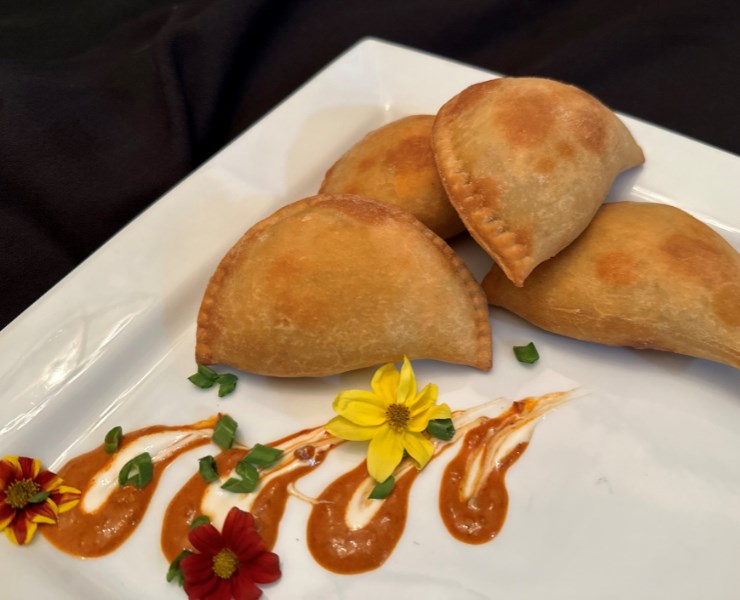 CHORIZO BREAKFAST EMPANADA (LAREGE)